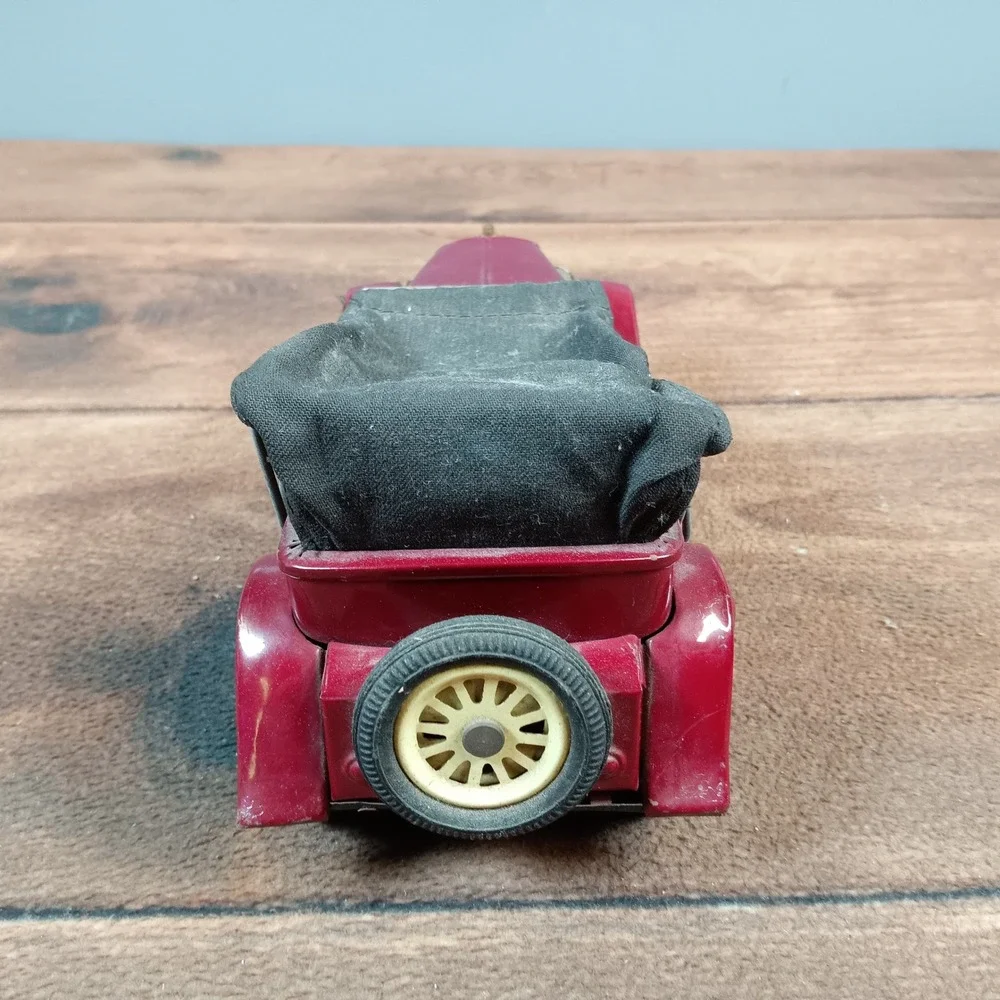 Vintage Tin Litho 1925 Touring Car Burgundy Convertible Toy S-1925 Plate